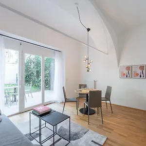 https://premium-apartments-im-stadtzentrum.graz-austria-hotels.com